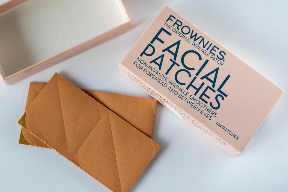 Frownies patches