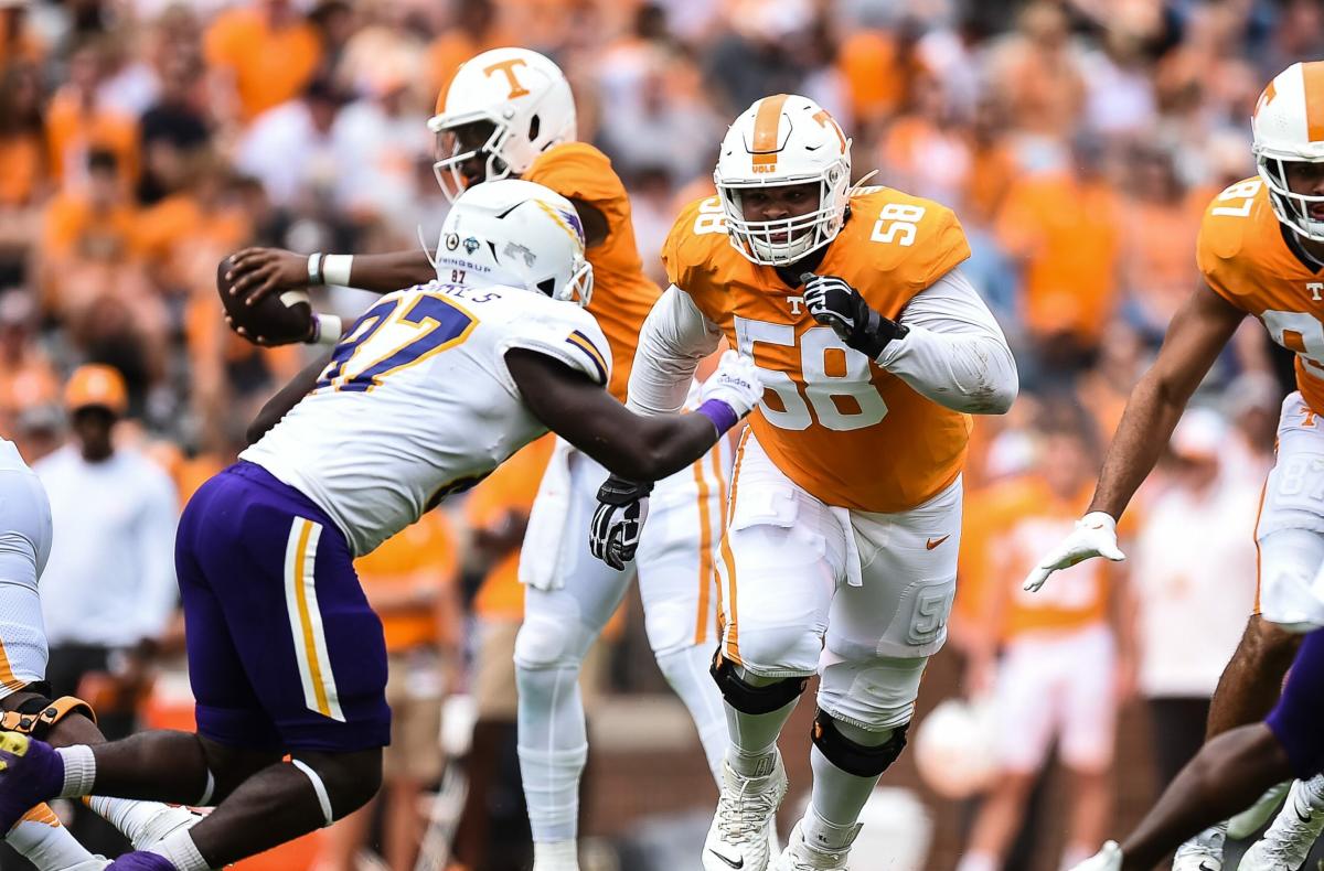 Cowboys 7-Round 2023 NFL Mock Draft: Tennessee's Darnell Wright