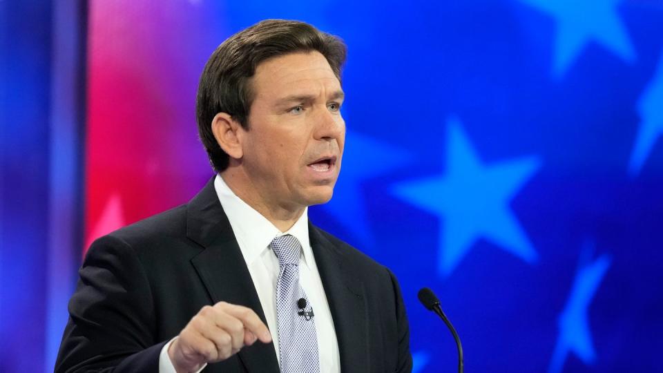 Von allen Trump-Konkurrenten werden Ron DeSantis aus Florida noch die größten Chancen eingeräumt. (Bild: Rebecca Blackwell/AP/dpa)