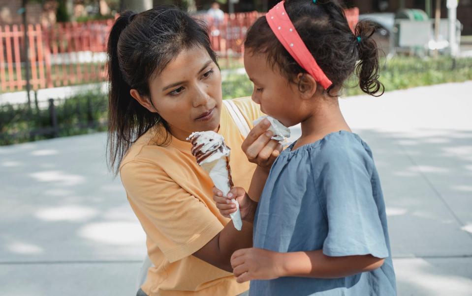 Greater early support boosts mothers’ mental wellbeing. <a href="https://www.pexels.com/photo/attentive-asian-mother-cleaning-face-of-cute-daughter-5094378/" rel="nofollow noopener" target="_blank" data-ylk="slk:Kamaji Ogino/Pexels;elm:context_link;itc:0;sec:content-canvas" class="link ">Kamaji Ogino/Pexels</a>