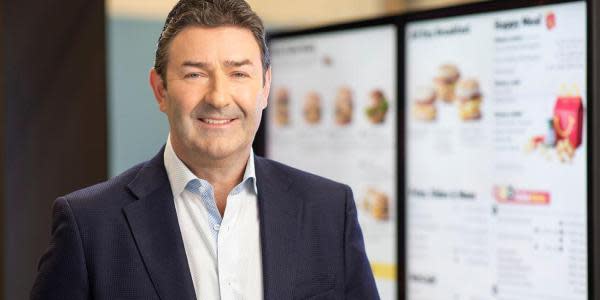 McDonald’s demanda a ex CEO por mantener varias relaciones con empleadas