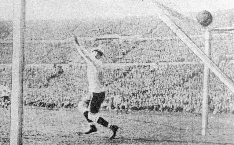 Un partido del Mundial 1930 en Uruguay
