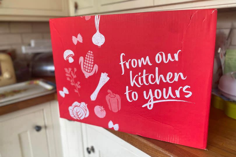 Reporter Dianne Bourne tried the new Slimming World Kitchen meal box that sends you the fresh ingredients to make up to five recipes a week.