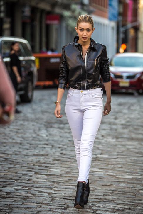 52 Times Gigi Looked Hot AF In Jeans