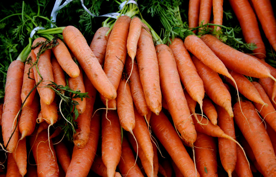 Karotten gebündelt