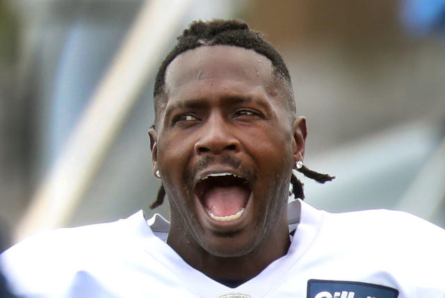 Antonio Brown reportedly says he'd retire over helmet: Here's why it's now  banned by the NFL 