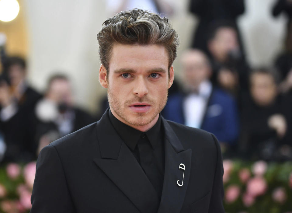 Richard Madden attends The Metropolitan Museum of Art's Costume Institute benefit gala celebrating the opening of the "Camp: Notes on Fashion" exhibition on Monday, May 6, 2019, in New York. (Photo by Charles Sykes/Invision/AP)