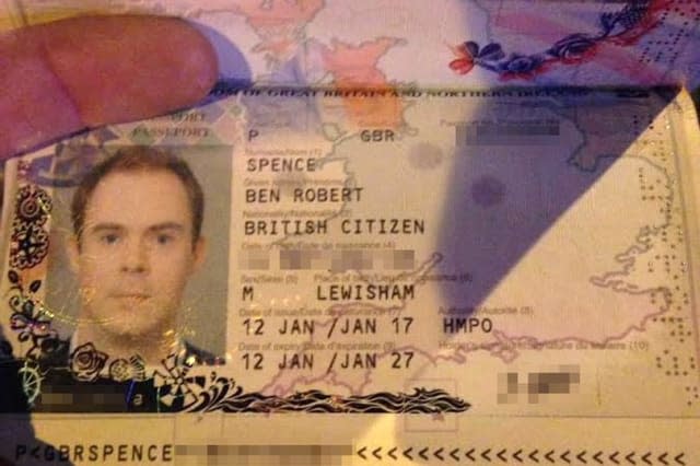 Man issued new passport with wrong picture