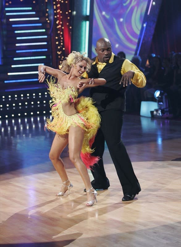 Kym Johnson and Warren Sapp perform a dance on the seventh season of Dancing with the Stars.