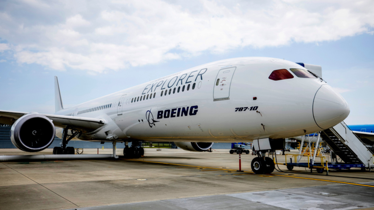 A Boeing ecoDemonstrator Explorer, a 787-10 Dreamliner