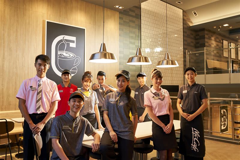 台灣麥當勞宣布「加薪」搶人才，預計招募逾1000名正職人員。（圖／麥當勞提供）