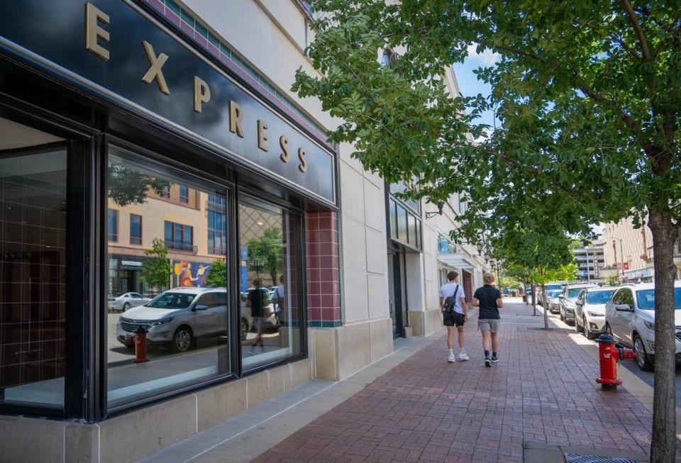 The Plaza’s new owners, HP Village Partners of Dallas, hope to fill empty storefronts with new local restaurants and vendors. Wider pedestrian-friendly sidewalks are also in their plan.