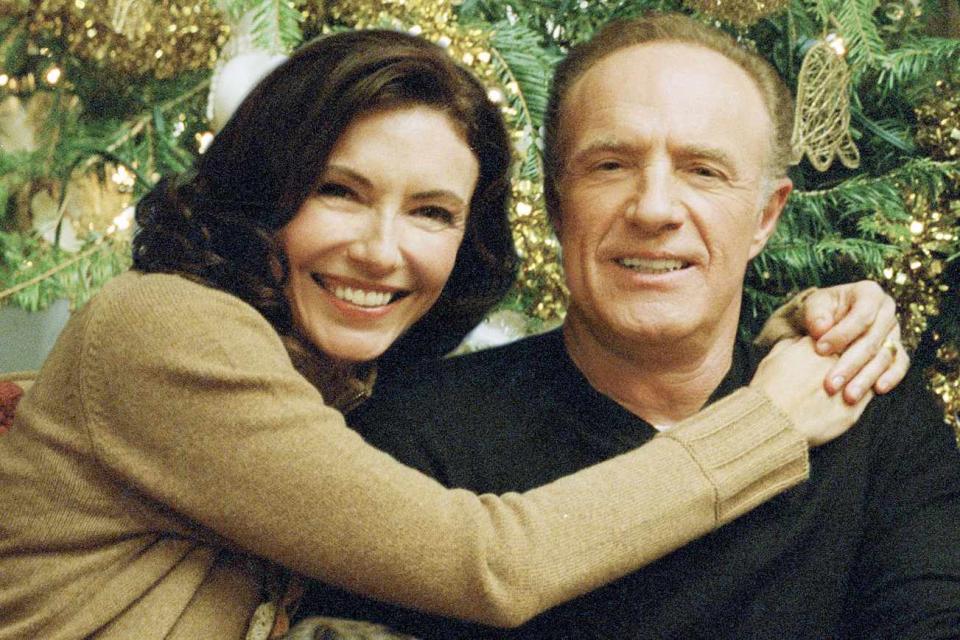 <p>New Line/ Everett</p> Mary Steenburgen and James Caan, <em>Elf</em> (2003)