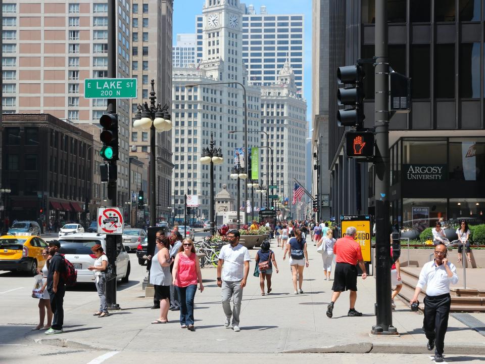 a busy intersection in Chicago