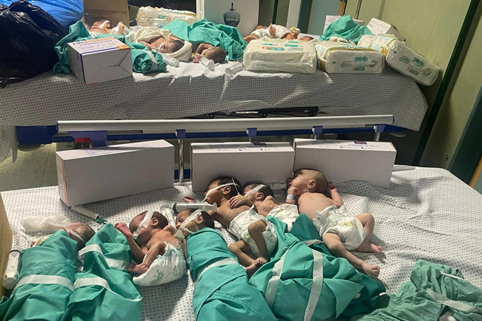 Babies at Al-Shifa hospital in Gaza. (Dr. Ahmed El Mokhallalati)