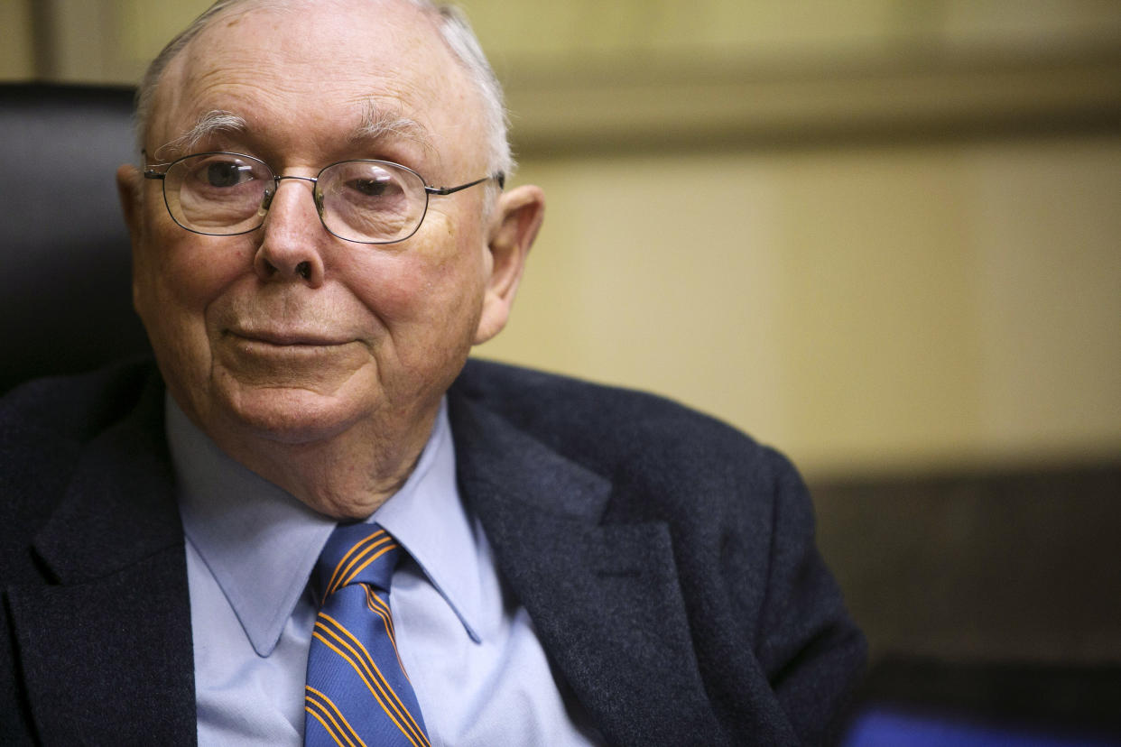 Vice-Chairman of Berkshire Hathaway Corporation Charlie Munger speaks to Reuters during an interview in Omaha, Nebraska May 3, 2013.  REUTERS/Lane Hickenbottom   (UNITED STATES - Tags: BUSINESS PROFILE)