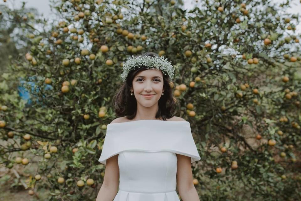 Rebeca Sinohara on her wedding day. (Photo: <a href="https://www.facebook.com/pg/fernandoduquefoto/about/?ref=page_internal" target="_blank">Fernando Duque Fotografia</a>)