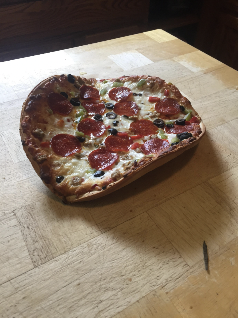 Reddit screenshot of a Tombstone frozen pizza.