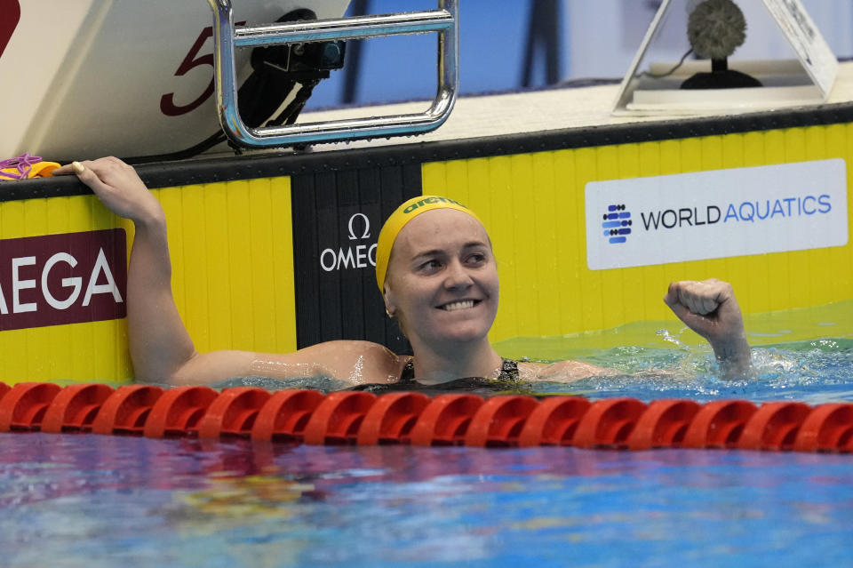 La australiana Ariarne Titmus tras ganar la final de los 400 metros estilo libre en el Mundial de natación en Fukuoka, Japón, el domingo 23 de julio de 2023. (AP Foto/Lee Jin-man)