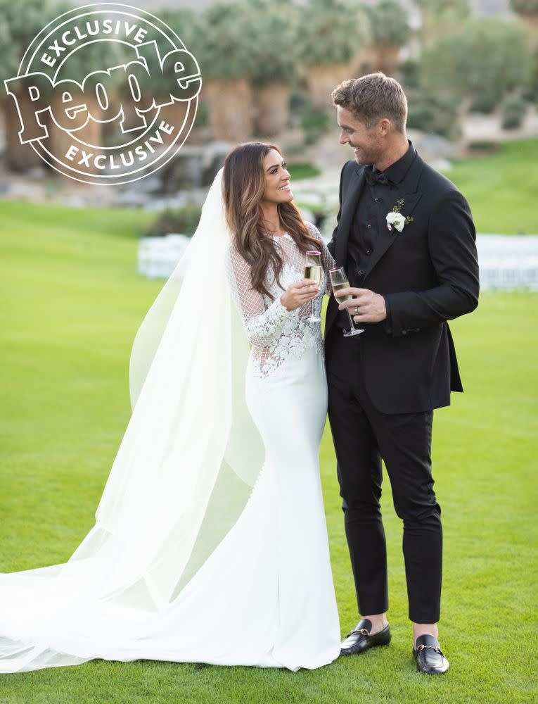 Brett Young and wife Taylor | @dukeimages