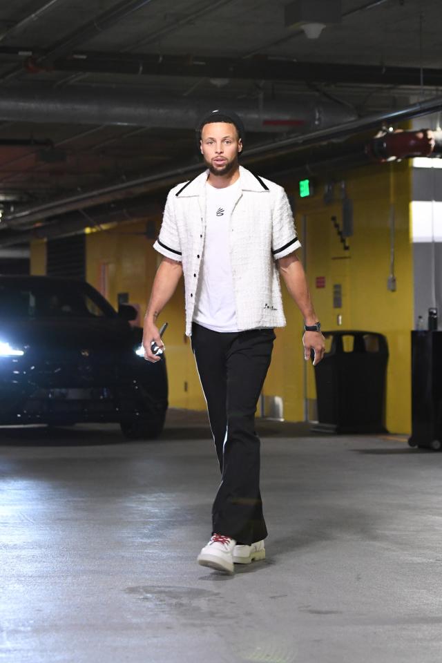 Ben Simmons wears very expensive Louis Vuitton sweater to Sixers game