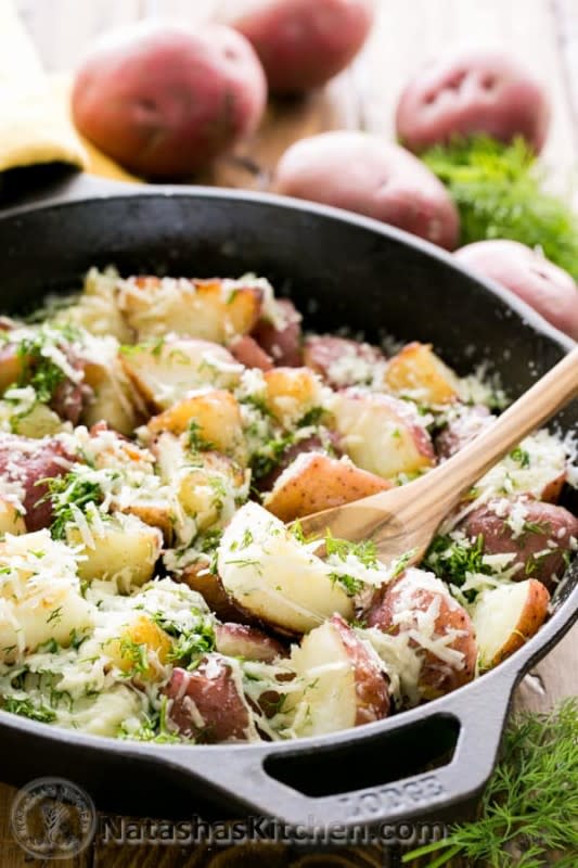 <p>Natasha's Kitchen</p><p>This new red potatoes recipe has just 6 ingredients and you likely already have everything in your kitchen. It’s a quick side dish that will win your family over.</p><p><strong>Get the recipe: <a href="https://natashaskitchen.com/buttered-red-potatoes-with-dill/" rel="nofollow noopener" target="_blank" data-ylk="slk:Buttered Red Potatoes with Dill;elm:context_link;itc:0;sec:content-canvas" class="link ">Buttered Red Potatoes with Dill</a></strong></p><p><strong>Related: <a href="https://parade.com/1107568/kristamarshall/best-vintage-recipes/" rel="nofollow noopener" target="_blank" data-ylk="slk:75 Vintage and Retro Supper Recipes;elm:context_link;itc:0;sec:content-canvas" class="link ">75 Vintage and Retro Supper Recipes</a></strong></p>