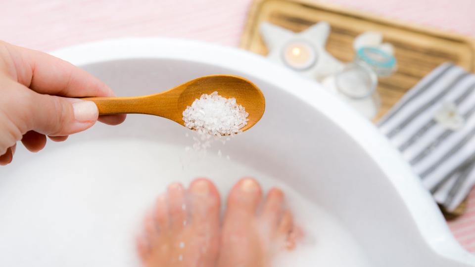 De-stress this Mental Health Awareness month with these relaxing products: Epsom salt