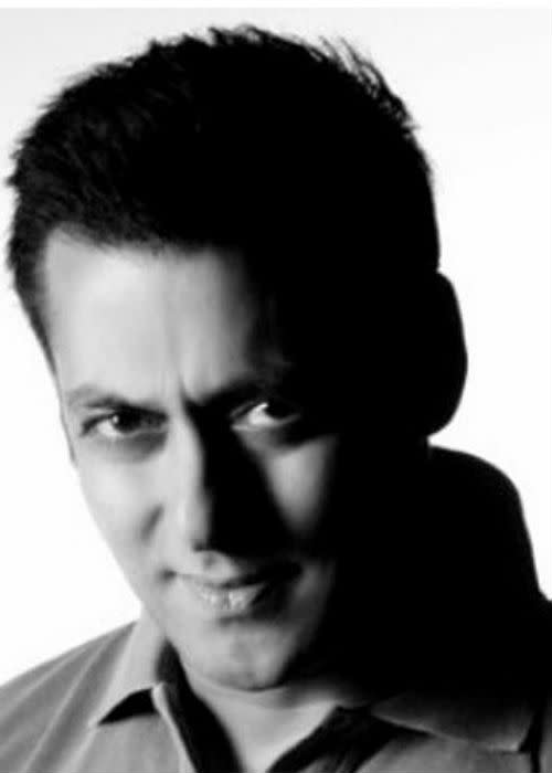 <b>1. Salman Khan</b><br><br><a href="http://www.mensxp.com/entertainment/bollywood/4375-being-salman-khan-his-style-statement.html" rel="nofollow noopener" target="_blank" data-ylk="slk:Salman Khan;elm:context_link;itc:0;sec:content-canvas" class="link ">Salman Khan</a> has, once again, become the favourite child of Bollywood with his films striking gold at the box-office one after the other. He was a major stars in the 90's with films like 'Maine Pyar Kiya' and 'Hum Aapke Hai Kaun' establishing him as the top star of the time. He was the ultimate pin-up boy then and still is, at the age of 45. His last films, 'Wanted', 'Dabangg' and 'Ready' resurrected his career and took him back to the top, making him the highest paid actor in Bollywood.With his latest offering, '<a href="http://www.mensxp.com/entertainment/bollywood/5491-salman-khans-bodyguard-launches-trailer-debuts-in-bodyguard.html" rel="nofollow noopener" target="_blank" data-ylk="slk:Bodyguard;elm:context_link;itc:0;sec:content-canvas" class="link ">Bodyguard</a>' being hugely talked about, we're sure this will only be another glorious feather in his cap.