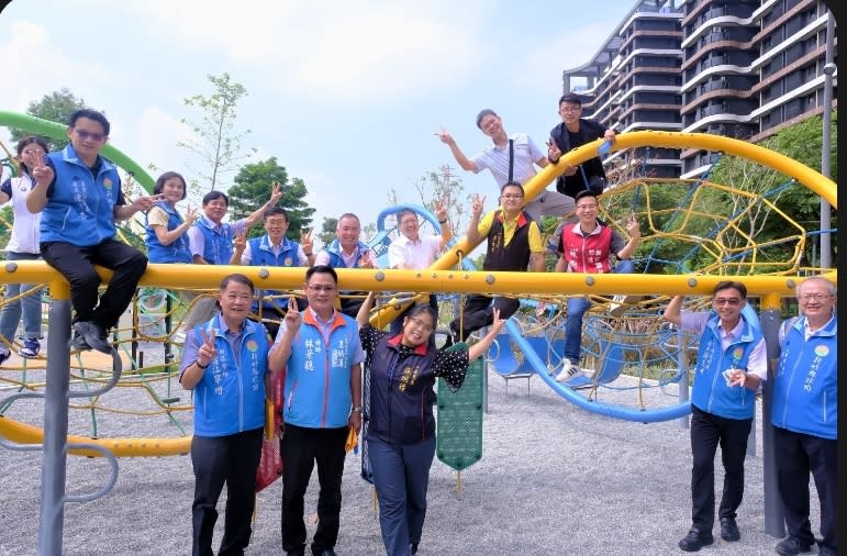 竹北遛小孩景點越來越多　楊文科視察公園聽取意見