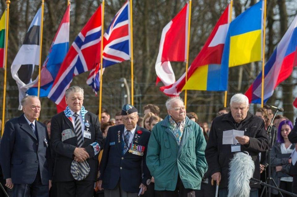 Boris Romantschenko reading at the memorial in 2012 (BUCHENWALD AND MITTELBAU-DORA MEMORIALS FOUNDATION)