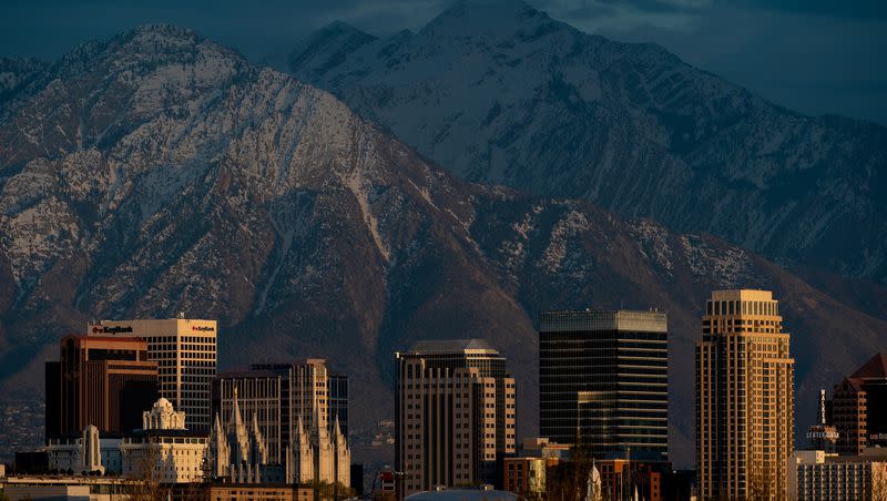 People can now invest in Utah through the Utah Focus Fund, a portfolio of 35 Utah companies that are primarily headquartered in the Beehive State, have strong ties to the state and are publicly traded.