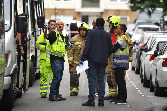 Crane collapse in Bow