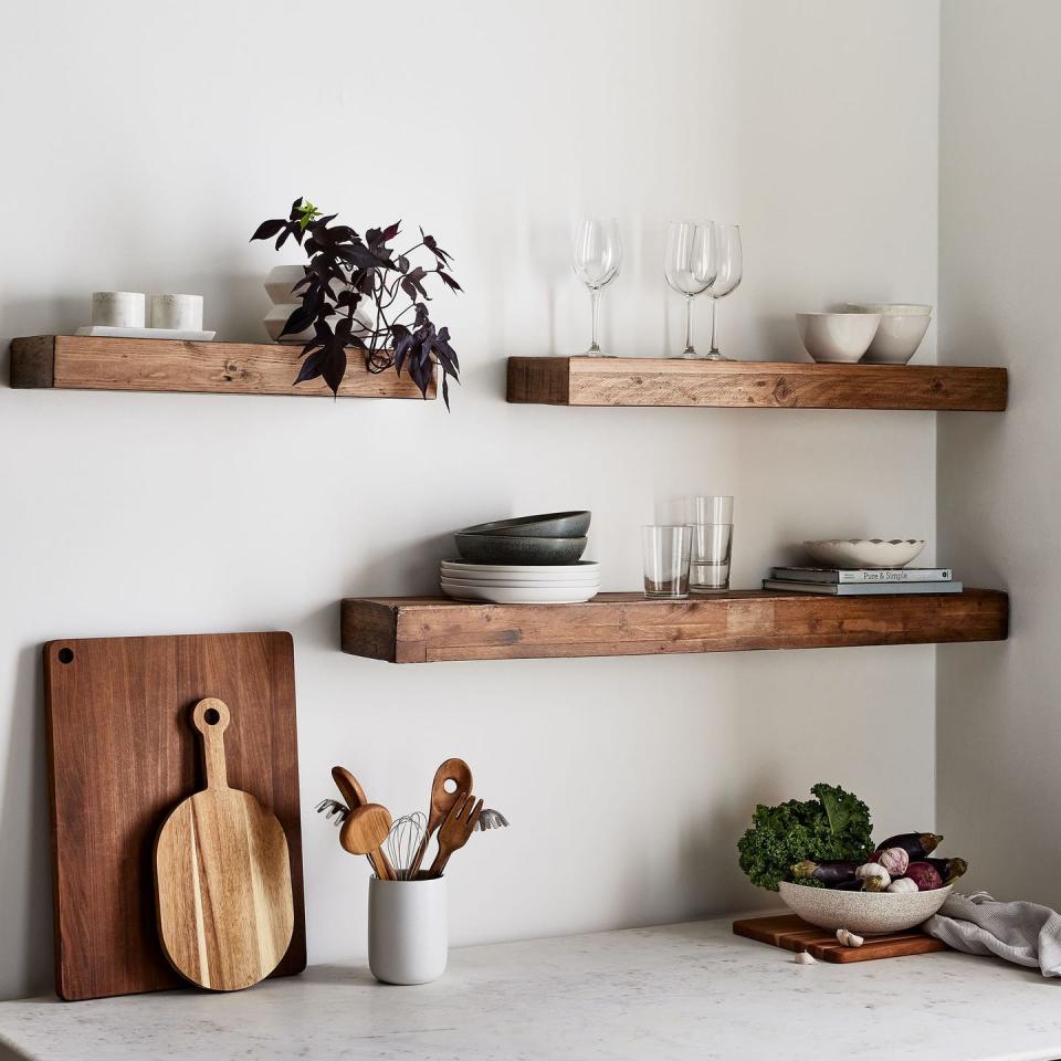 renter friendly shelves