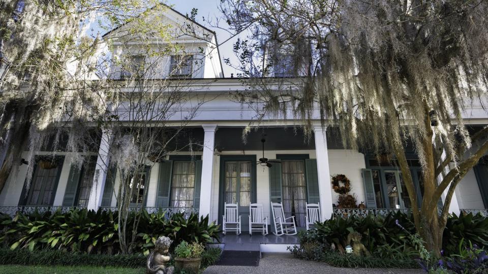 backside of myrtles plantation