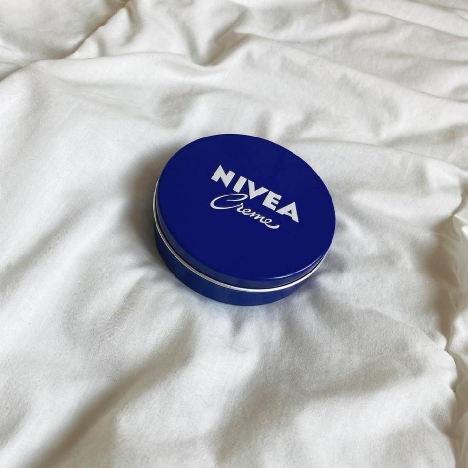 NIVEA