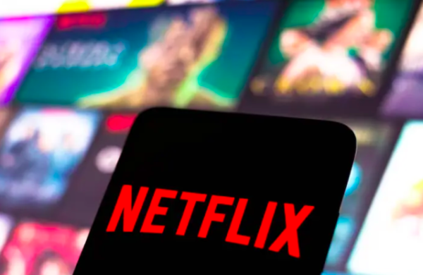 Netflix wird nächstes Jahr damit beginnen, gegen das Teilen von Passwörtern vorzugehen. 