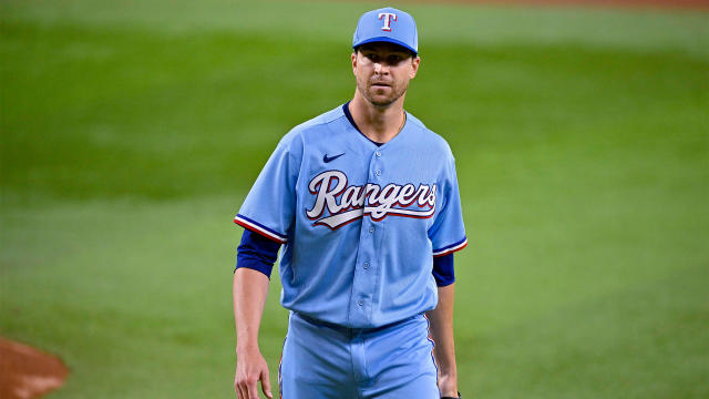 Rangers' Jacob deGrom takes positive step toward pitching Sunday