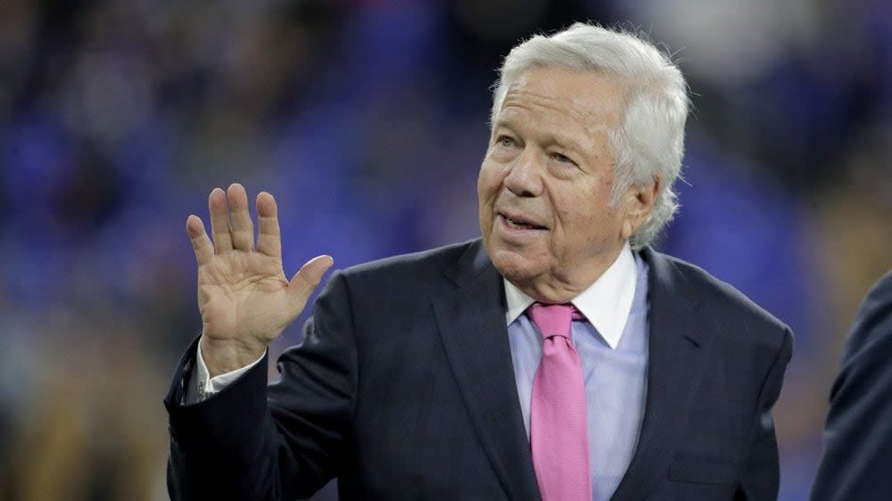 New England Patriots owner Robert Kraft invited a fan who was harassed during the Pats’ loss to the Las Vegas Raiders to the team’s contest on Dec. 24, 2022 against the Cincinnati Bengals,. (AP Photo/Julio Cortez, File)