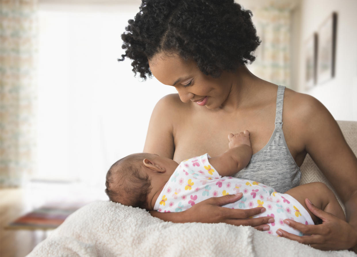 Breastfed infants may have lower incidence of gastrointestinal illnesses and digestive issues and less chance of eczema and allergic rashes than formula-fed babies. (Photo: Getty Images)