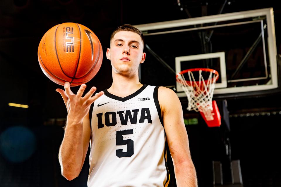 Former Covington Catholic/Iowa/Kentucky shooting guard C.J. Fredrick is now a Cincinnati Bearcat with an NIL deal from Riley Decker Companies.