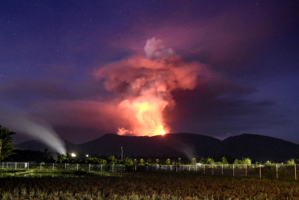 Soputan Volcano (Getty Images)