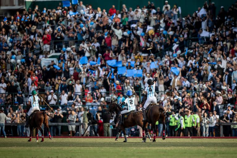 Un momento muy especial para el polo femenino argentino: la conquista en 2022 del Mundial, en Palermo