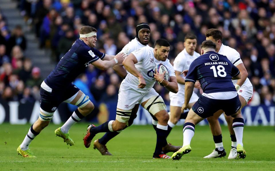 Ethan Roots playing for England against Scotland in the Six Nations