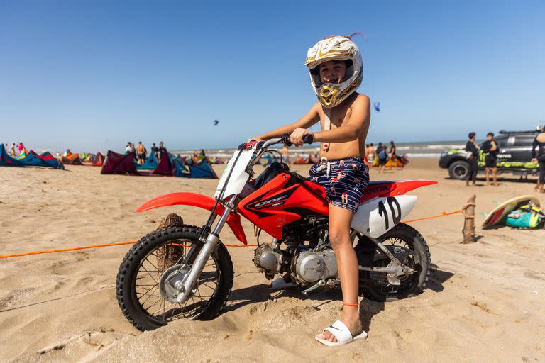 Frontera norte de Pinamar, el lugar favorito para ingresar con 4x4, motos y cuatriciclos 