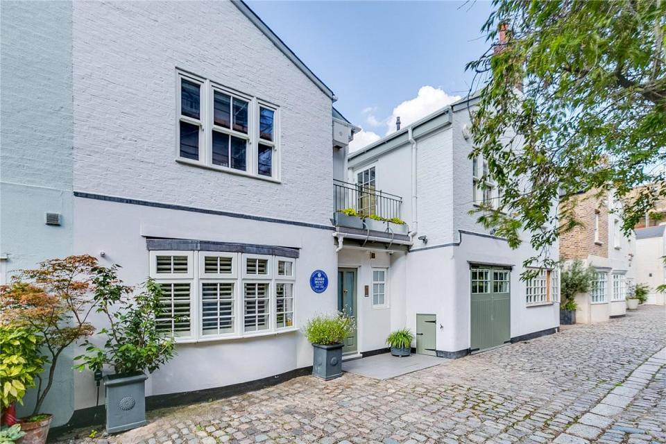 <p>The property is part of a small private development near Barons Court behind security gates. (All images: Chestertons) </p>