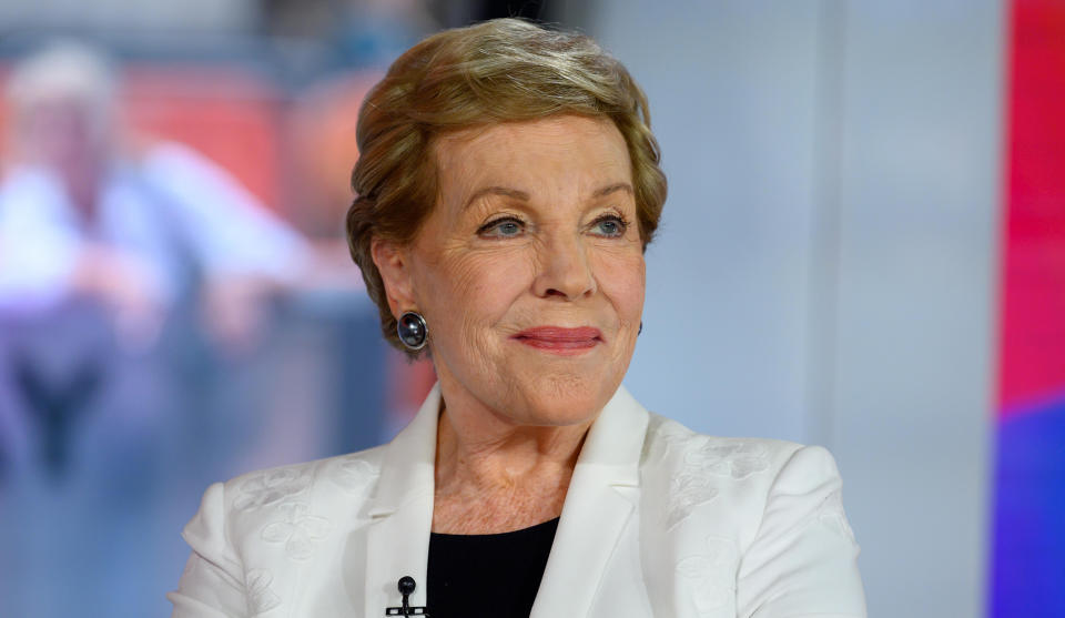 Julie Andrews says that she and the actors who played the von Trapp kids in 