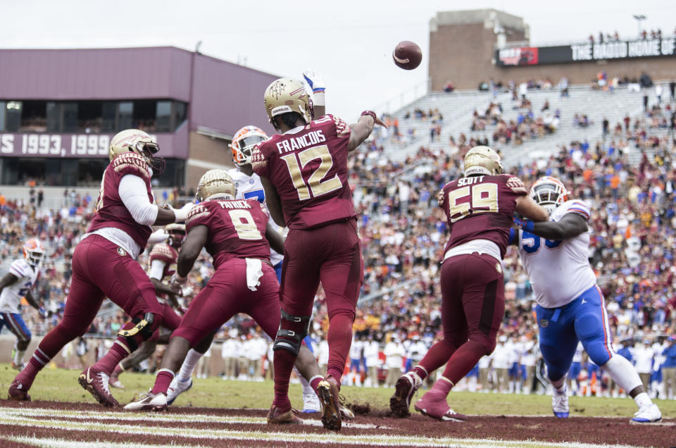 Former Florida State quarterback Deondre Francois says he will transfer to Florida Atlantic. 