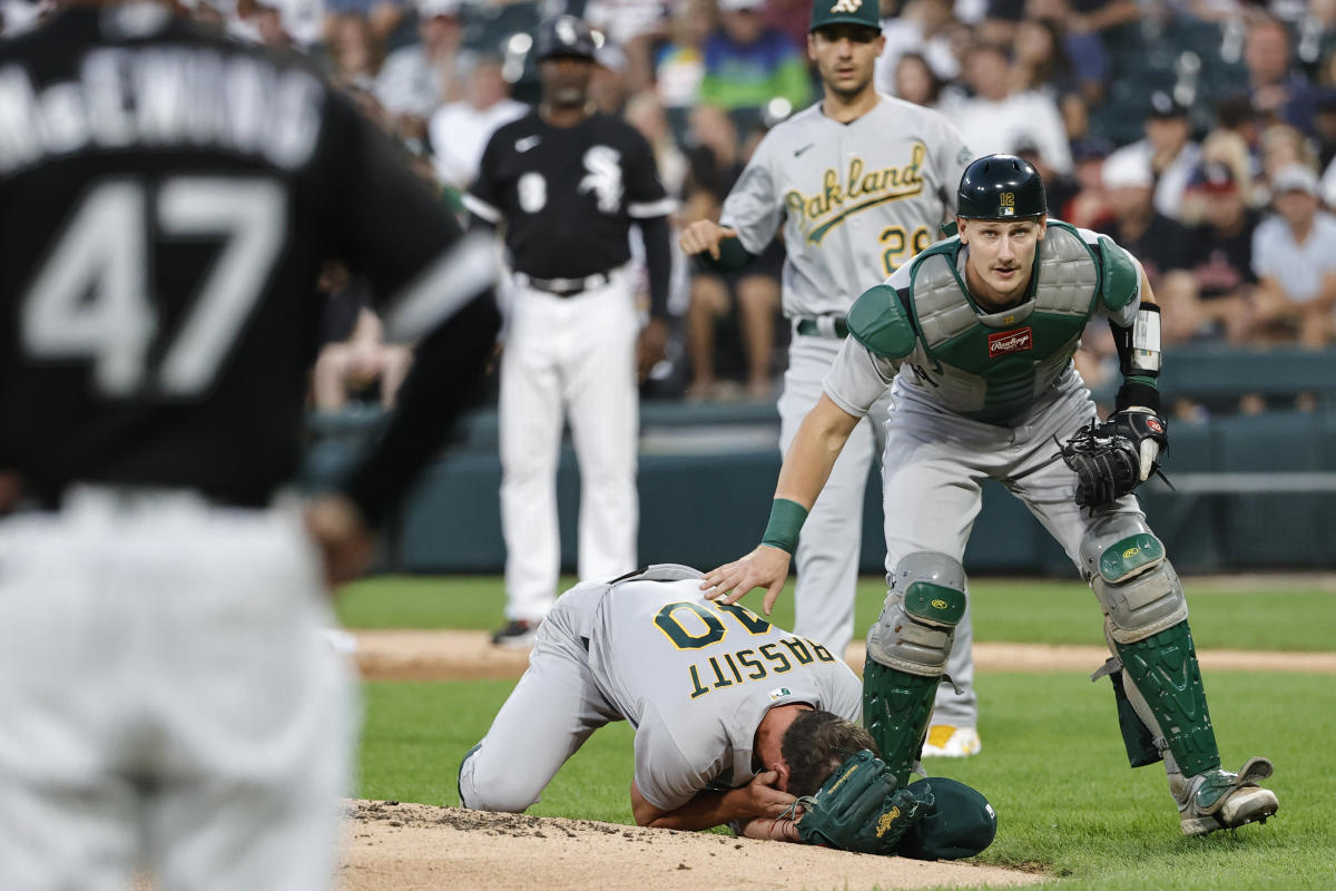 Bassitt struck by liner, Athletics lose 9-0 to White Sox - ABC7