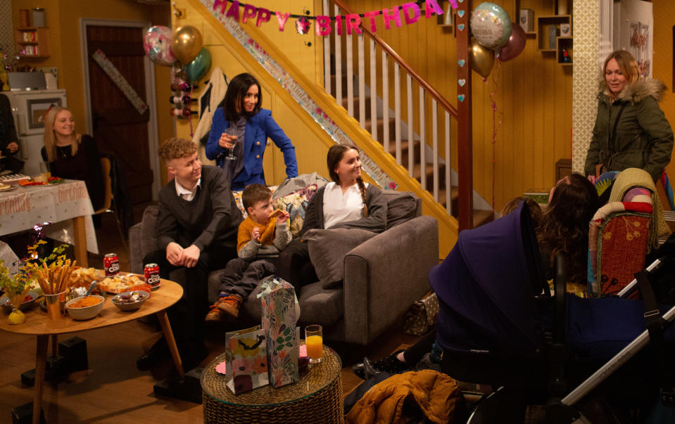 Vanessa Woodfield [MICHELLE HARDWICK] walks into her surprise party.  (ITV Plc)