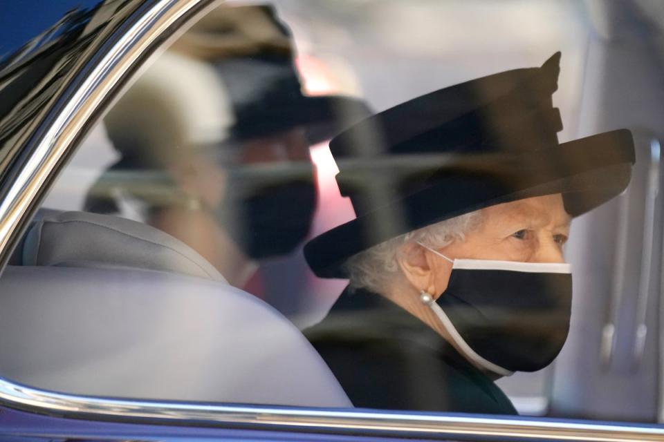 Queen Elizabeth II arrives for the funeral of Prince Philip alongside Susan Hussey (Getty Images)